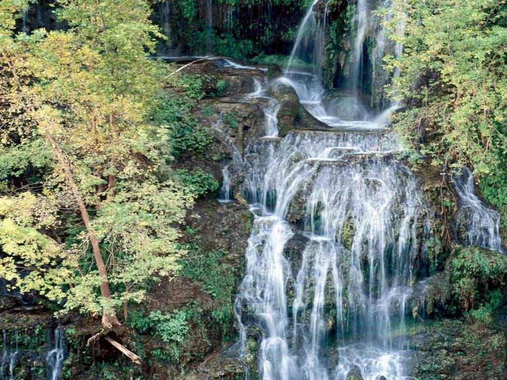 Chutes_06.jpg